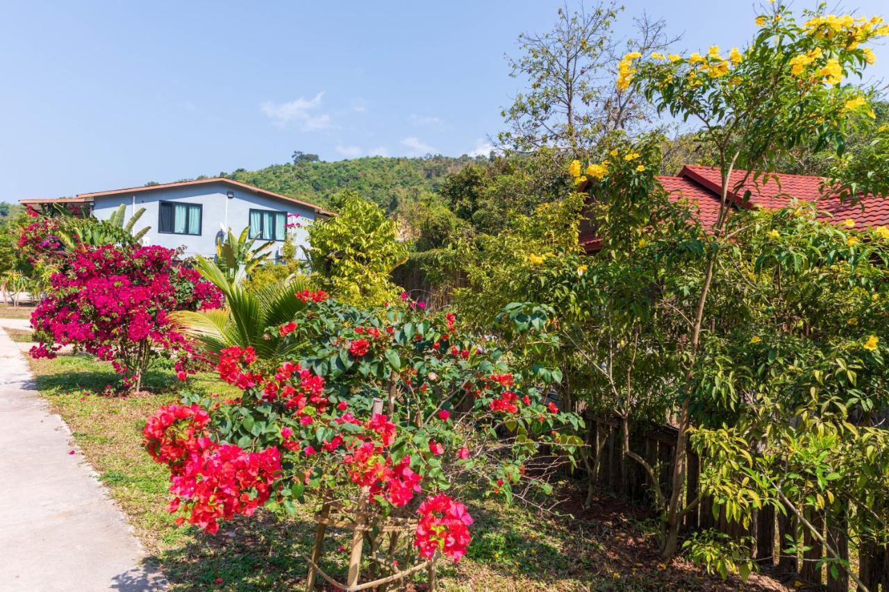 Dansavanh Namngum Resort Ban Keun Esterno foto