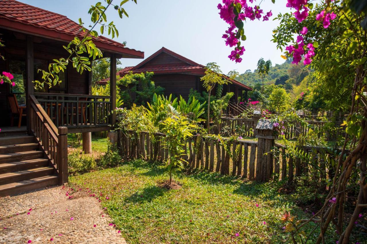 Dansavanh Namngum Resort Ban Keun Esterno foto