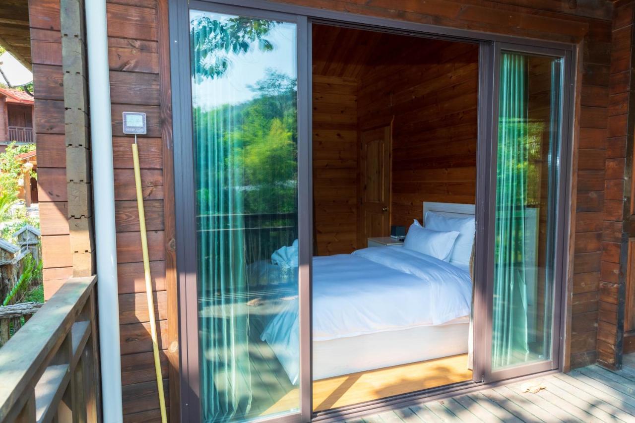 Dansavanh Namngum Resort Ban Keun Esterno foto
